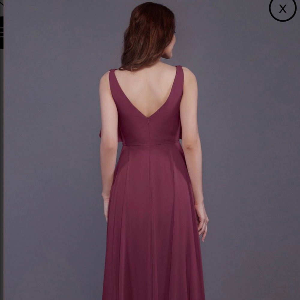 Dress - Picture 3 of 3